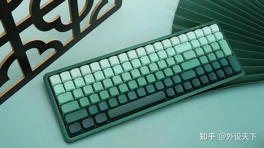新贵sk01矮轴三模机械键盘图赏水墨之间只此青绿
