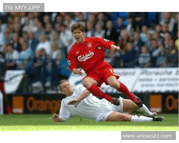 足球明星踢可乐精彩瞬间集锦让你大开眼界的趣味视频合集